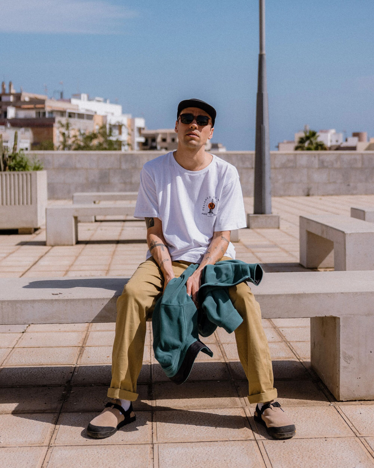Explore T-Shirt - White - Lifestyle