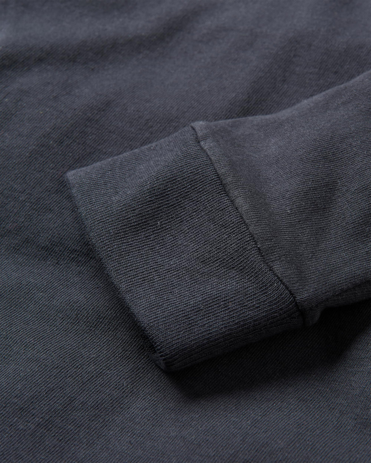 Classic LS T-Shirt - Black - Flatlay