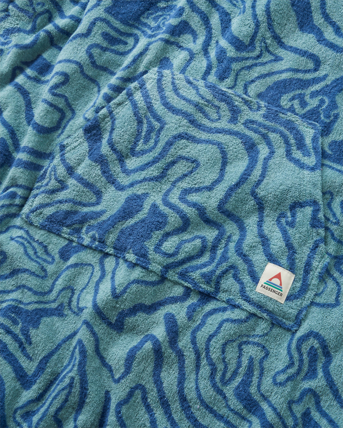 Shoreline Cotton Towel Poncho - Strata Swirl Arctic - Flatlay