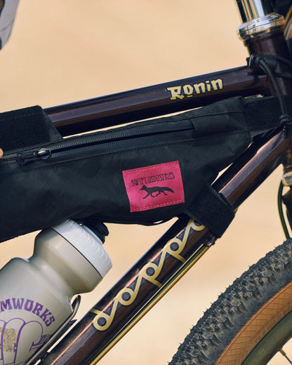 Swift Industries Hold Fast Half Frame Bag 3.25L - Black - Lifestyle