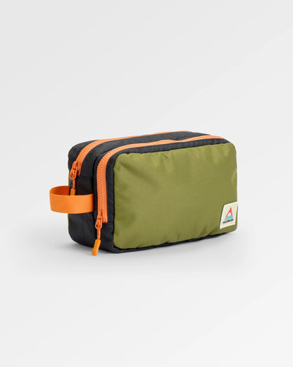 Travel Wash Kit - True Black/ Khaki - Flatlay