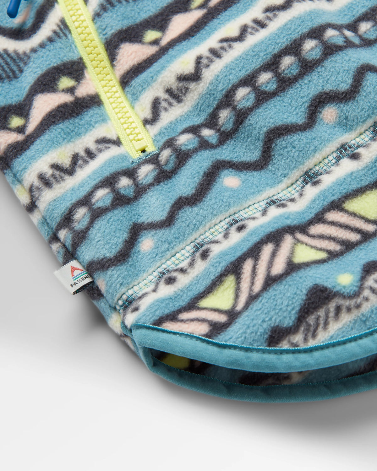 Juana Polar Hooded Fleece - Mountain Geo Arctic - Flatlay