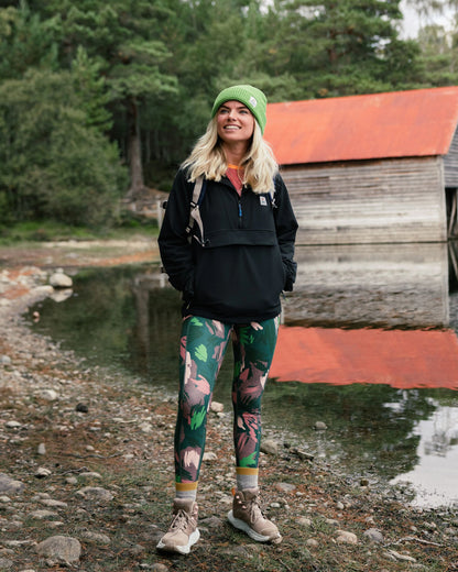 Ocean Softshell Anorak - Black - Lifestyle