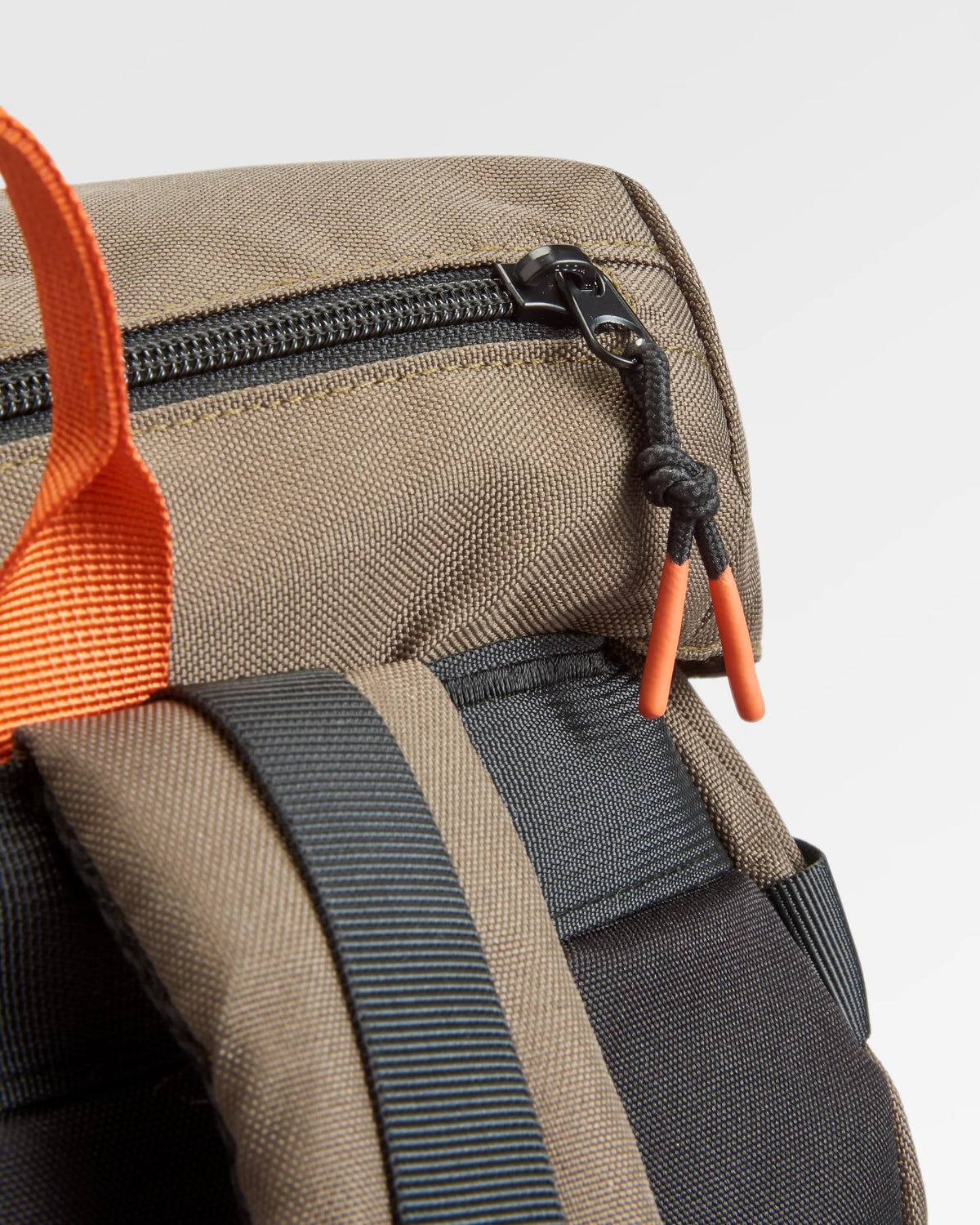 Boondocker 32L Backpack - True Black/ Khaki - Flatlay