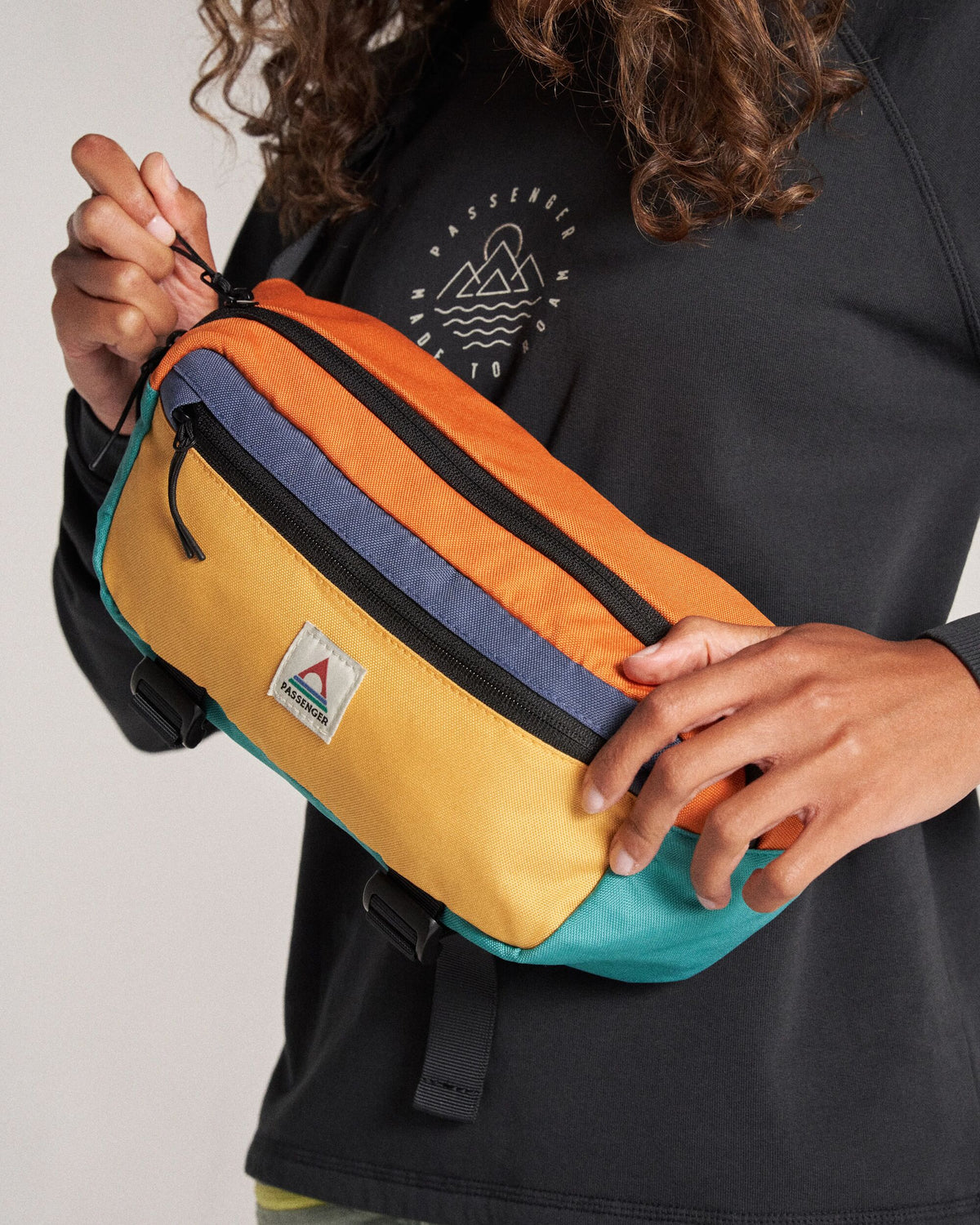 Boondocker Hip Pack - Multi-Colour - Studio Model - Female