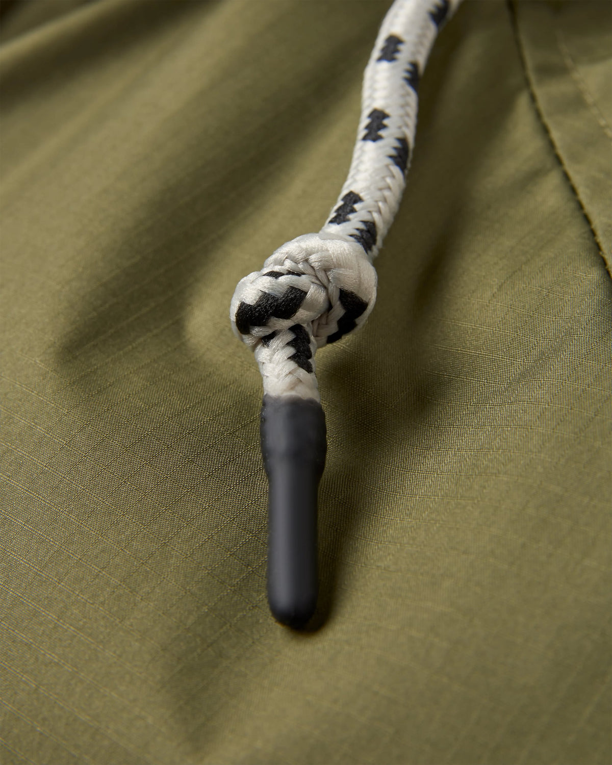 Waves Sherpa Lined Changing Robe - Black/Khaki - Flatlay