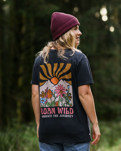 Roam Wild T-Shirt - Black - Lifestyle