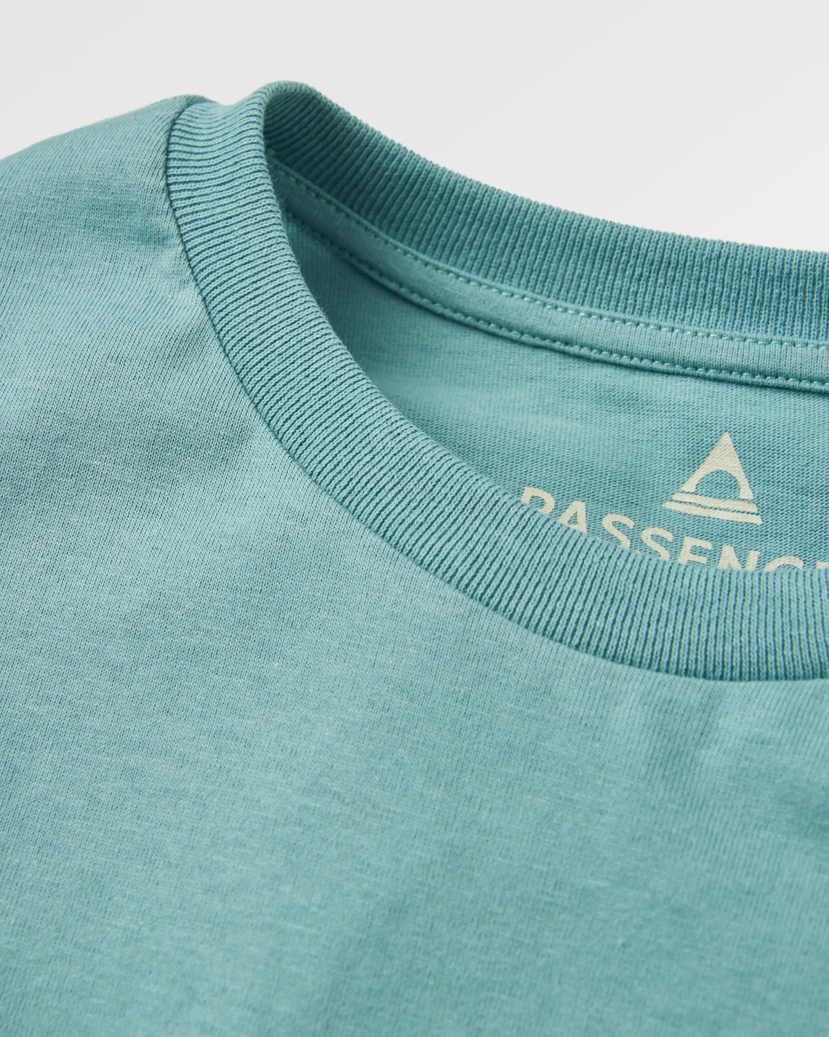 Beechey LS T-Shirt - Arctic - Flatlay
