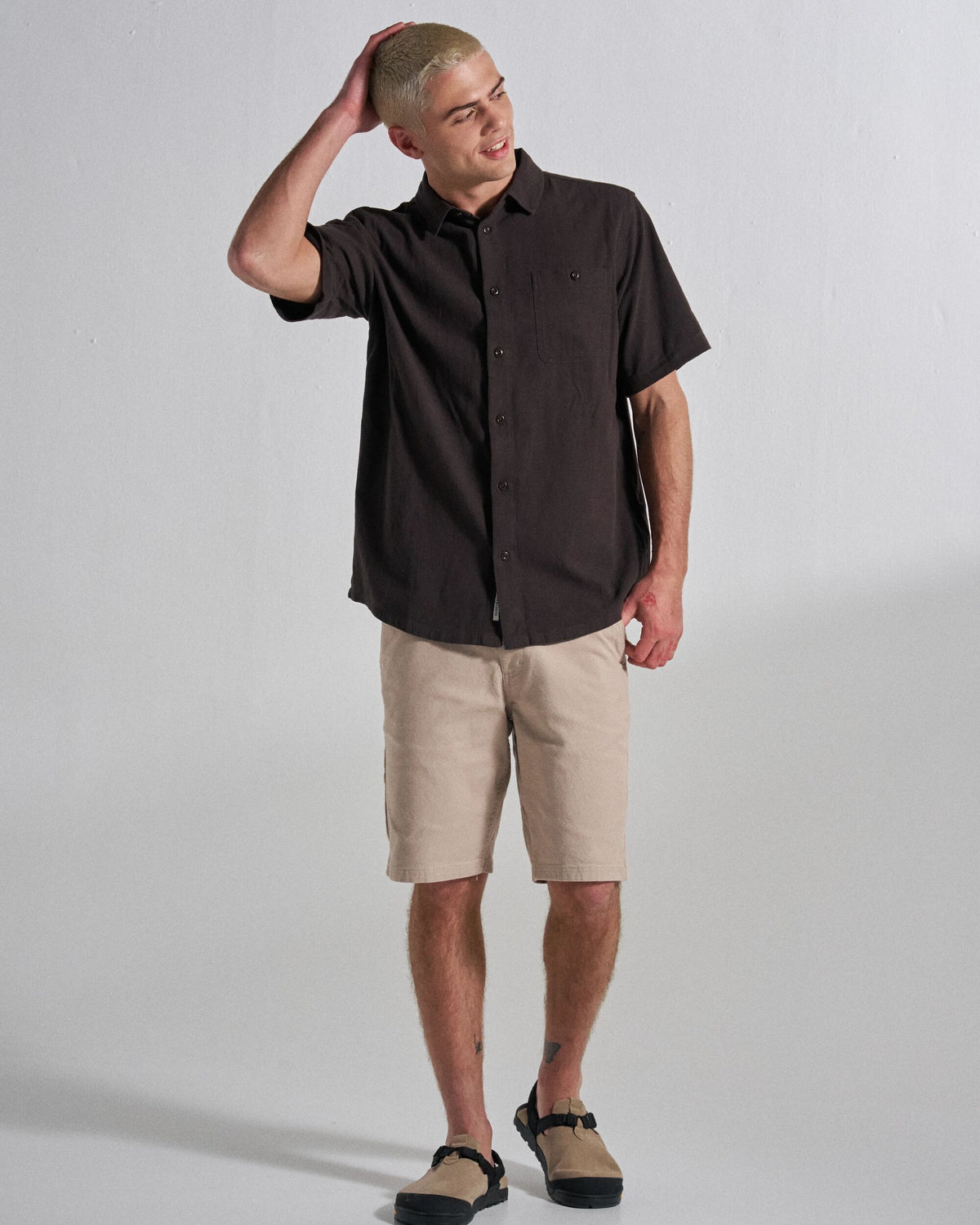 Chill Textured Short Sleeve Shirt - Espresso - Studio Model