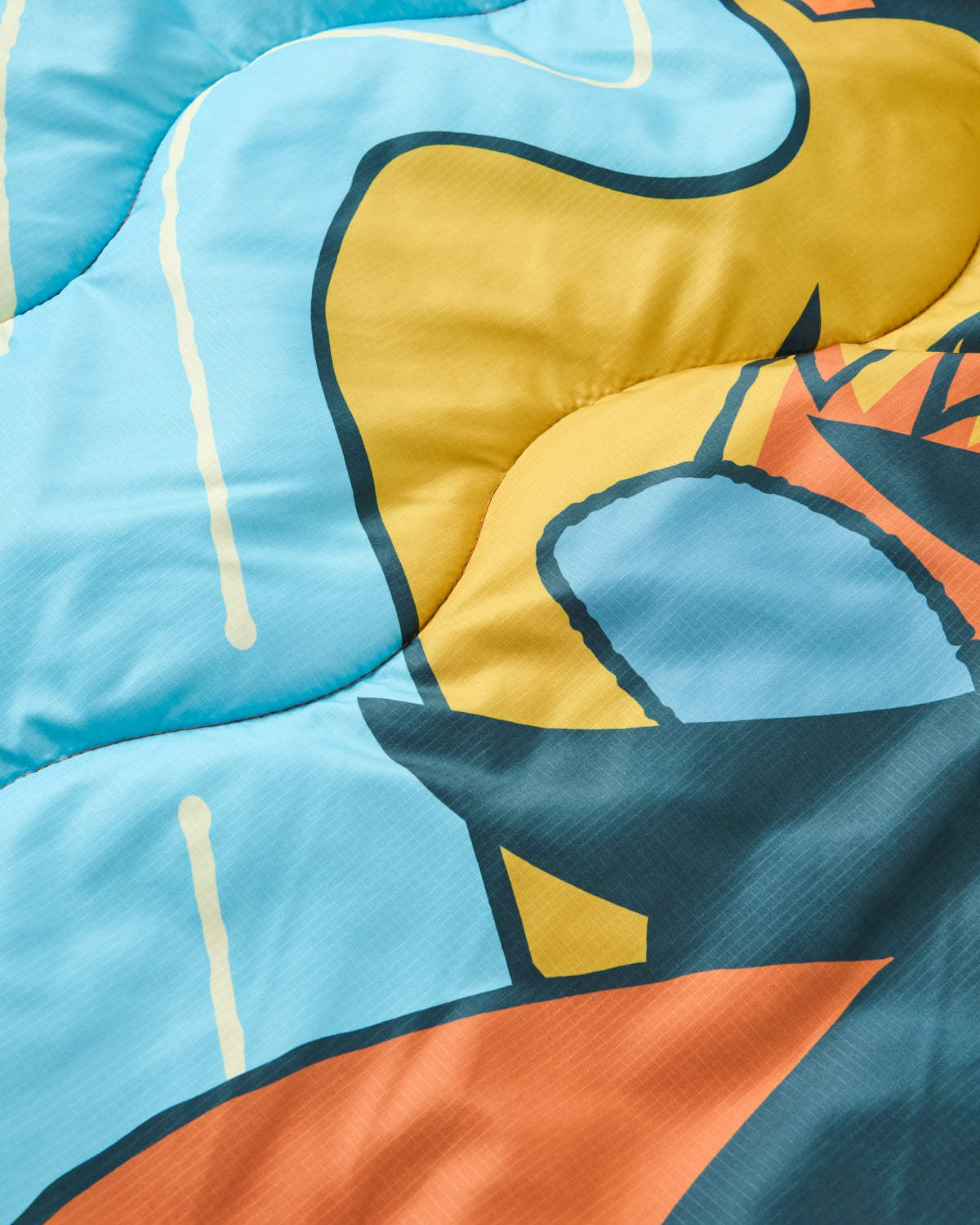 Cabin Sherpa Blanket - Retro Orange - Flatlay