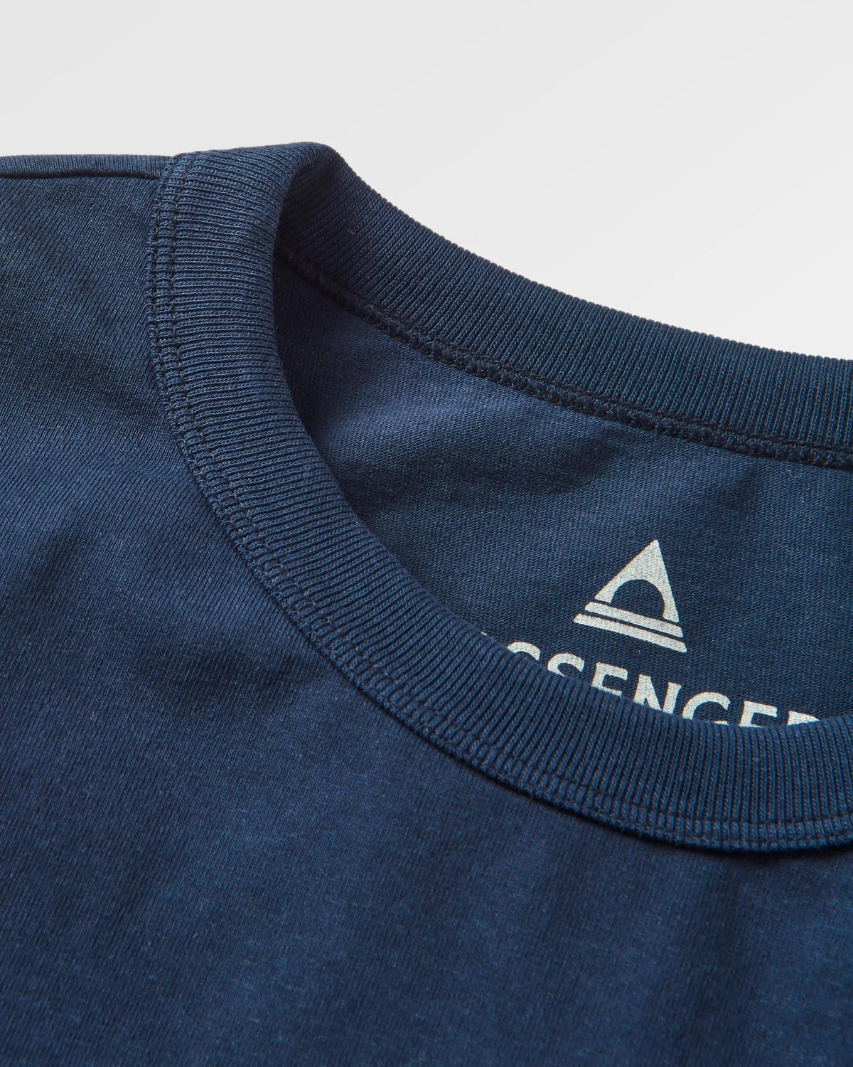 Distance Relaxed Fit LS T-Shirt - Deep Navy - Flatlay