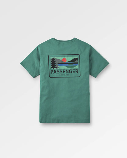 Roamer Men's T-Shirt - Deep Ocean - Flatlay