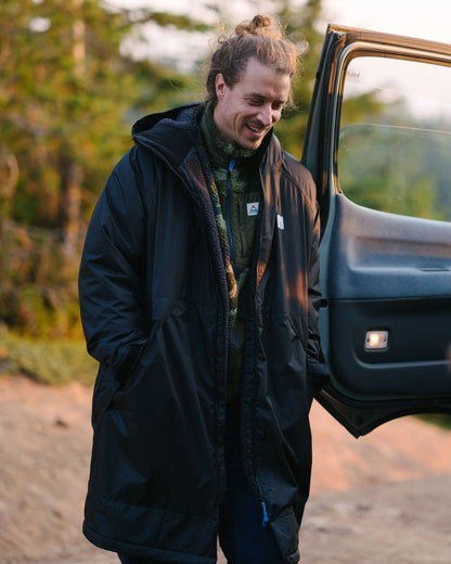 Tempest Waterproof Changing Robe - Black - Lifestyle - Male