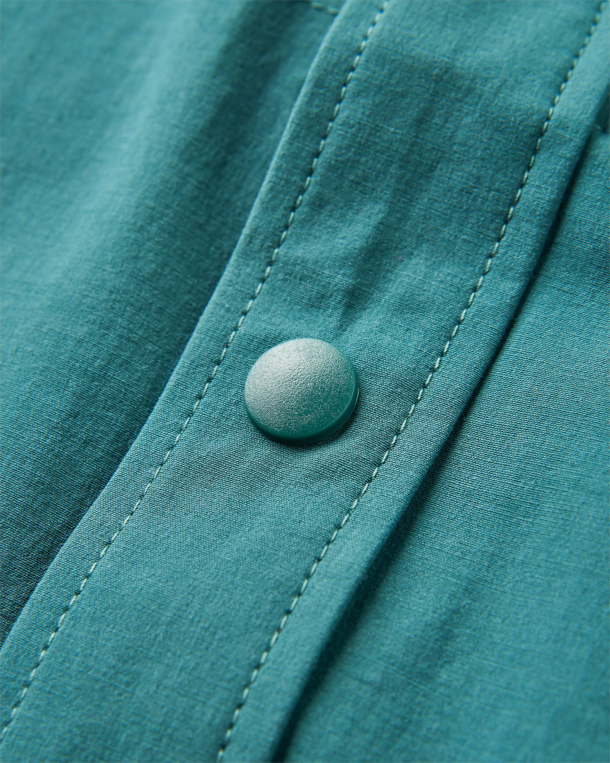 Traveller Short Sleeve Stretch Shirt - Deep Ocean - Flatlay