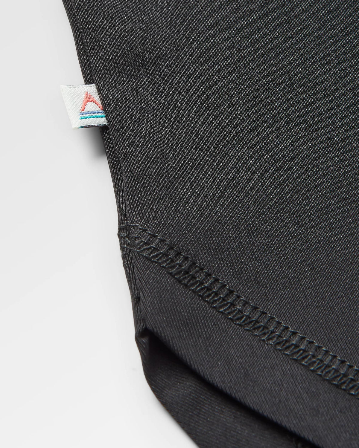 Breezy Active Vest - Black - Flatlay