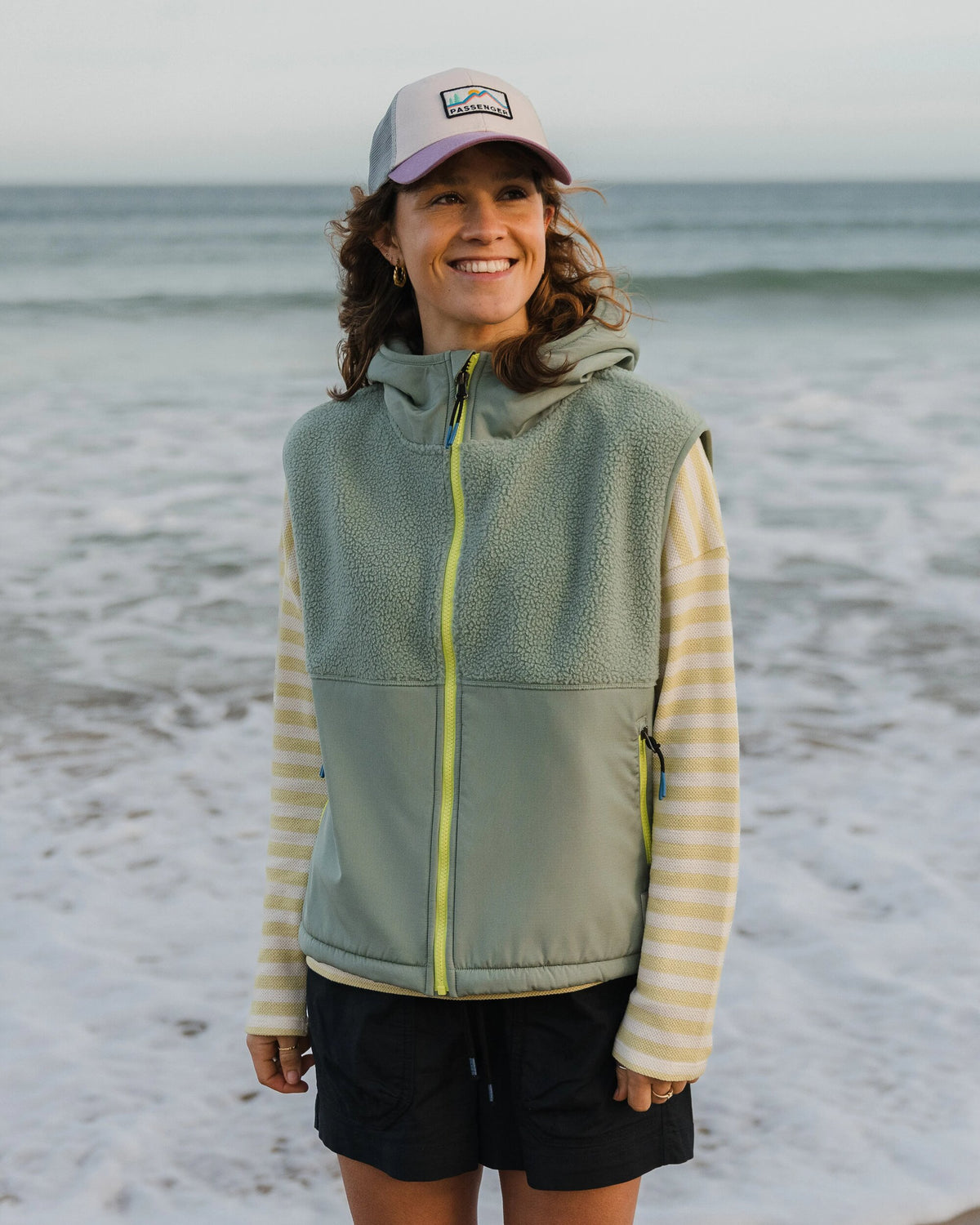 Beebalm Sherpa Fleece Vest - Pistachio - Lifestyle