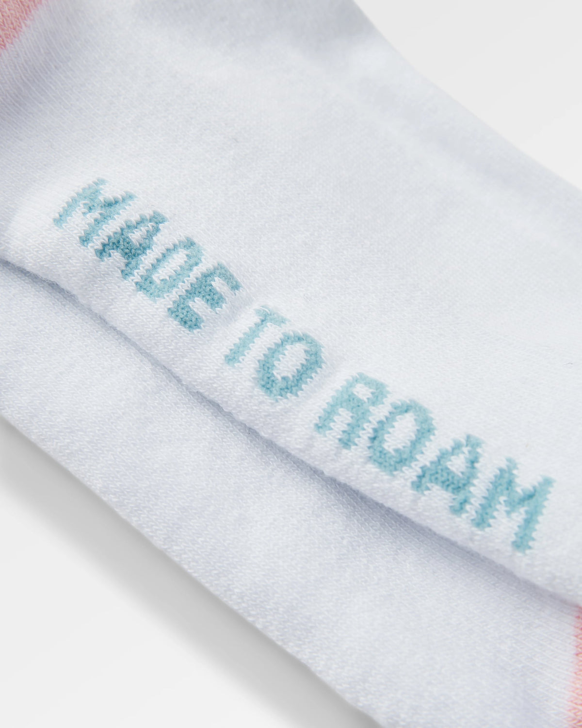 Classic Midweight Crew Socks - White - Flatlay
