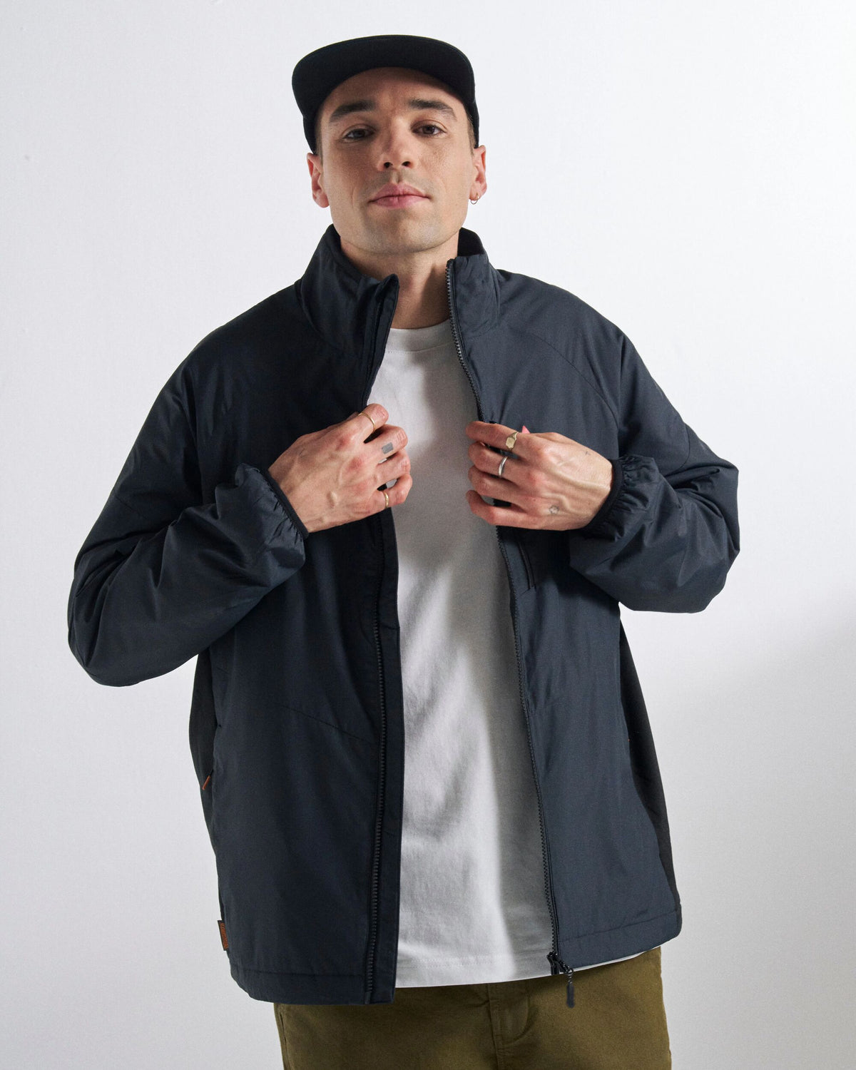 Daybreak Lightweight Thermore® Hoodless Jacket - Black - Studio Model