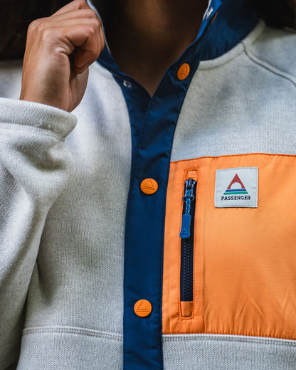 Women's Amber Polartec® Fleece - Vintage White - Lifestyle