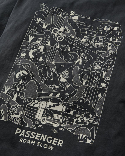 Roam Slow Men's T-Shirt - Black - Flatlay