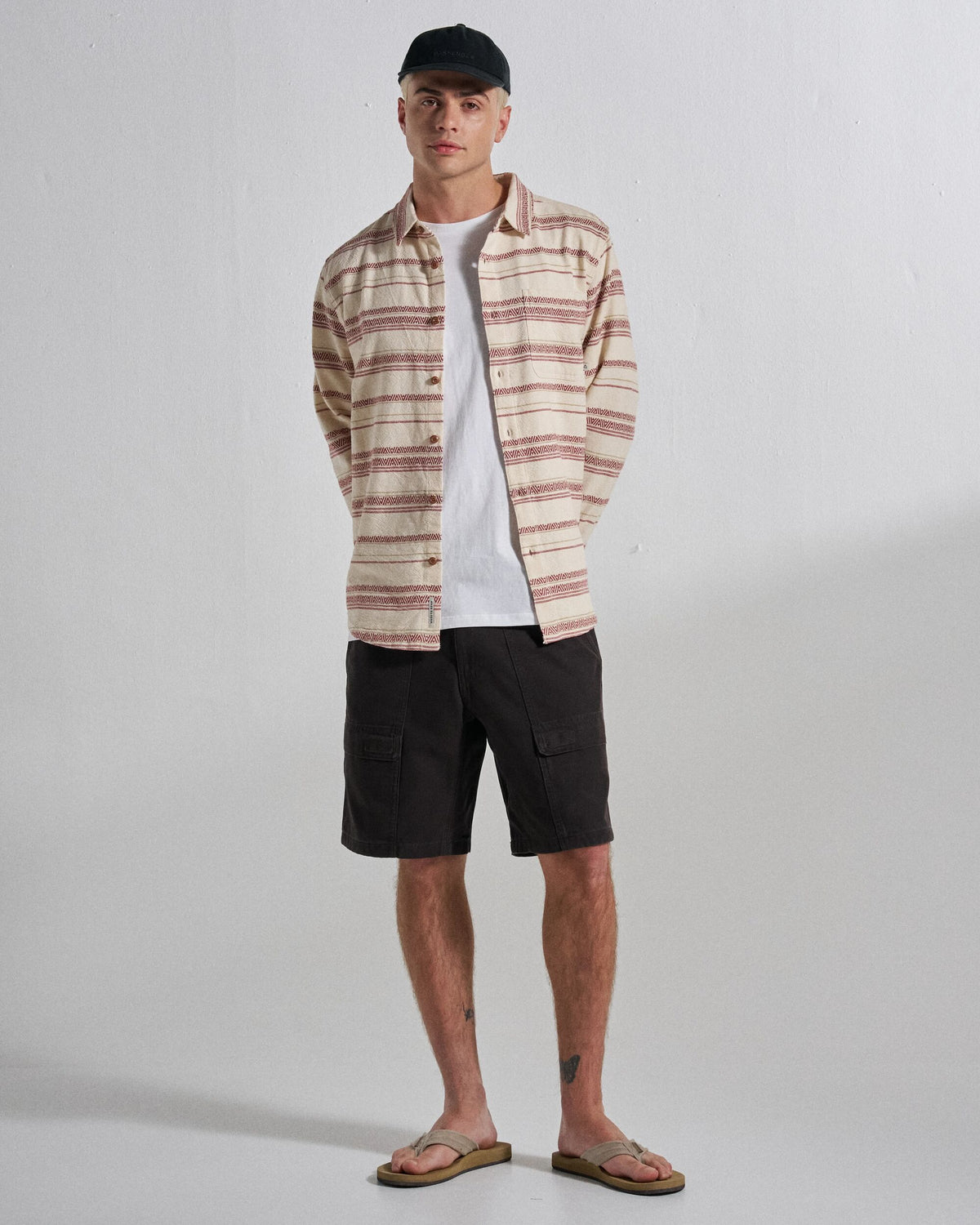 Apex Cargo Cotton Short - Espresso - Studio Model