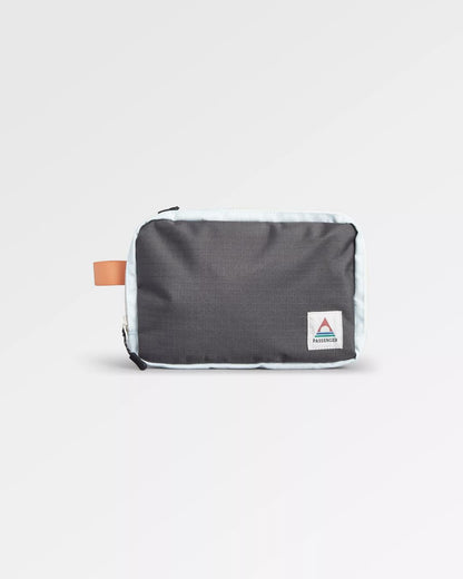 Travel Wash Kit - Grey Olive/ Surf Spray - Flatlay