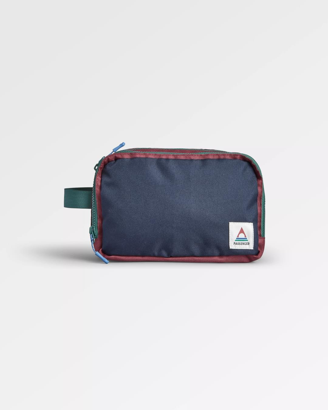 Travel Wash Kit - Samba/ Deep Navy - Flatlay