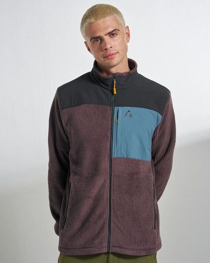 Venturescape Men's Fleece - Brambleberry - Studio Model
