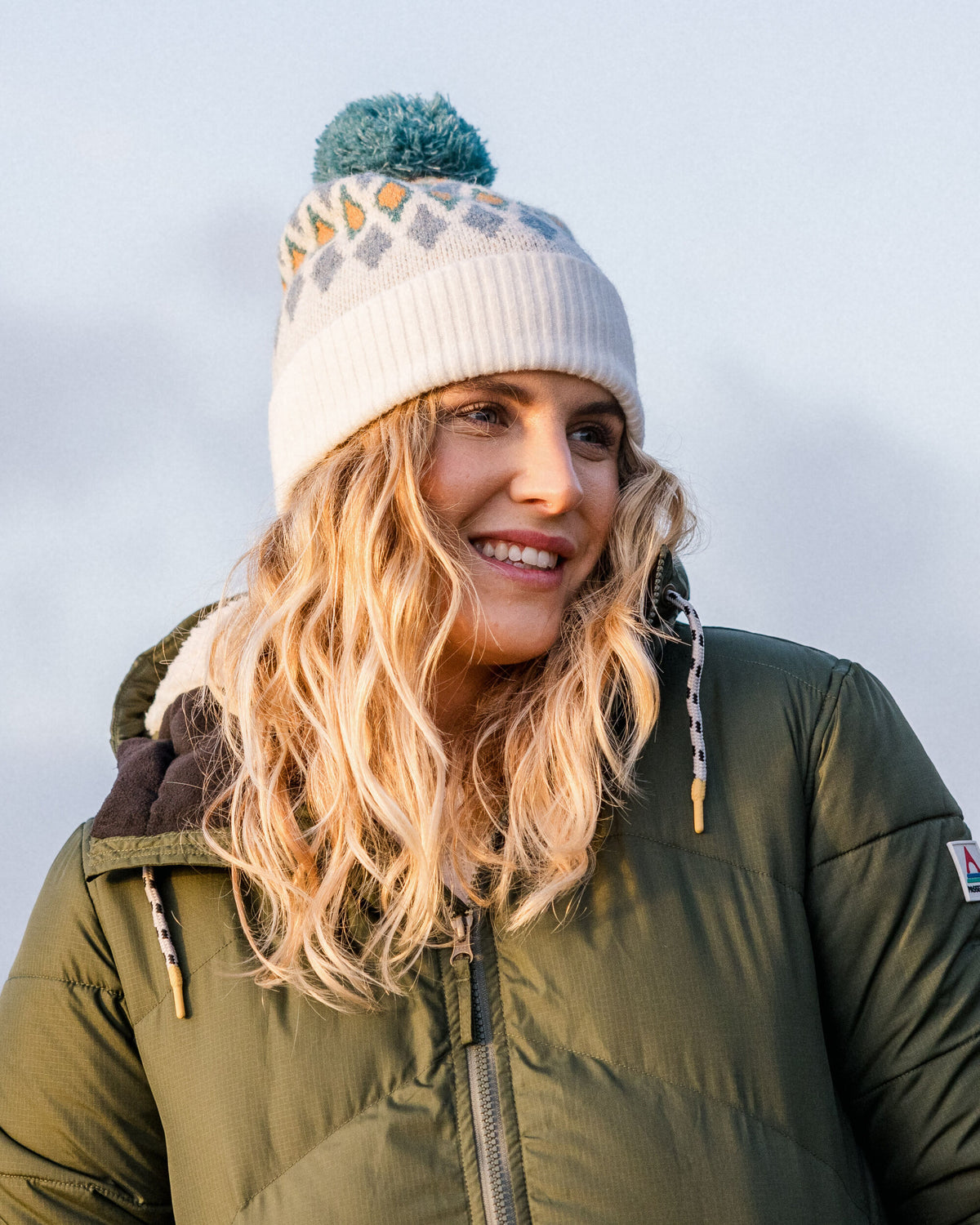 Snowdrop Bobble Hat - Vintage White - Lifestyle - Female