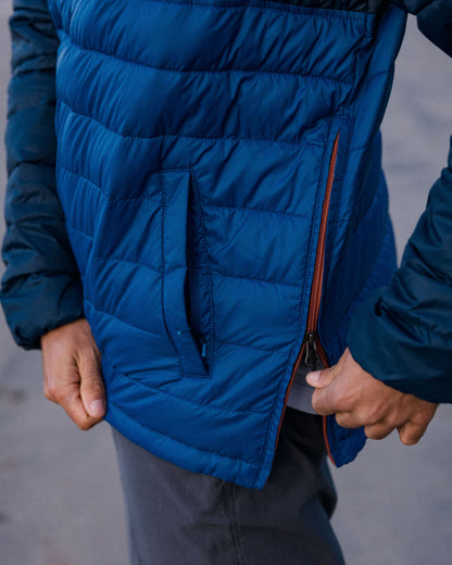 Roamer Insulated Overhead Jacket - Rich Navy/Cobalt - Lifestyle