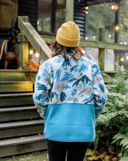 Navegado Soft-Touch Sherpa Fleece - Abstract Mountain Blue Fog - Lifestyle