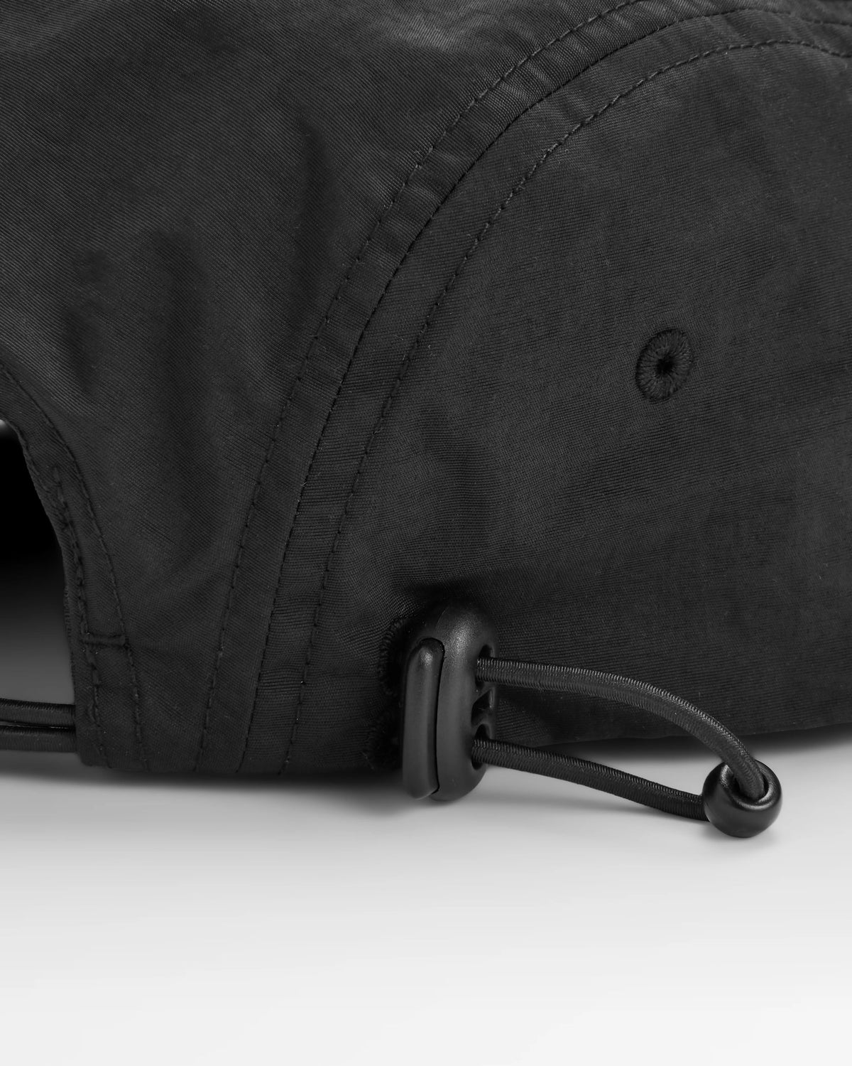 Emerge 5 Panel Trail Cap - Black - Flatlay