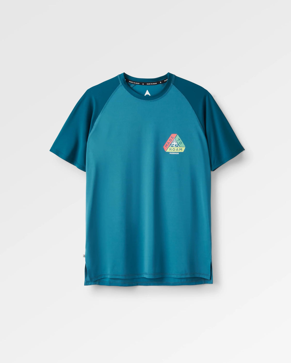 Dawn To Dusk Active T-shirt - Blue Steel - Flatlay