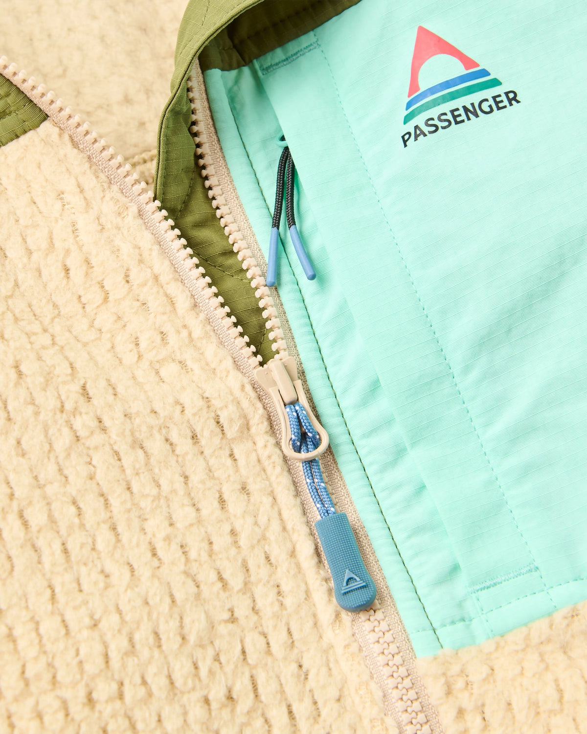 Venturescape Women's Fleece Vest - Desert/Clover - Flatlay