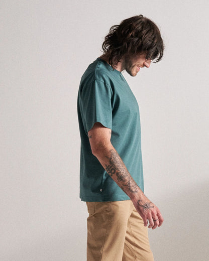 Vita Relaxed Fit T-Shirt - Deep Ocean - Studio Model