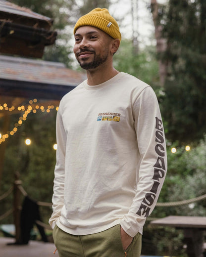Patches LS T-Shirt - Birch - Lifestyle