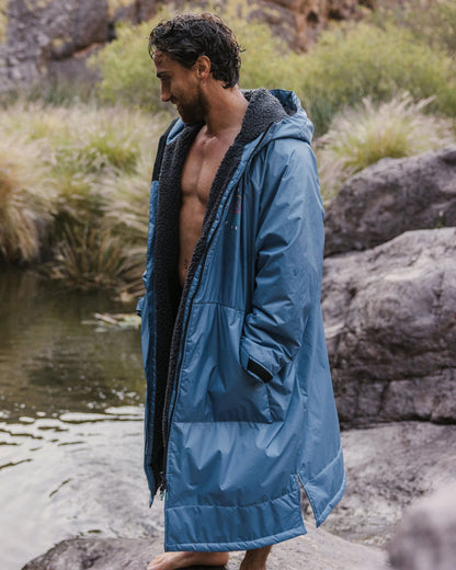 Escapism Sherpa Lined Changing Robe - Moonlight Blue - Lifestyle - Male