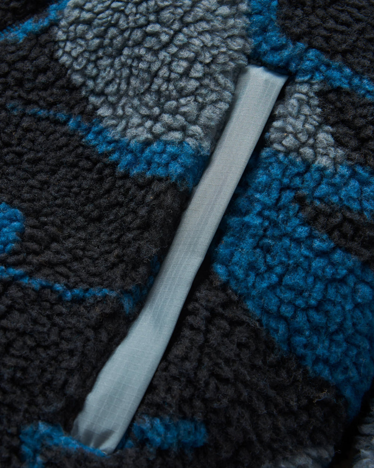 Offroad Sherpa 1/2 Zip Fleece - Abstract Trails Black - Flatlay