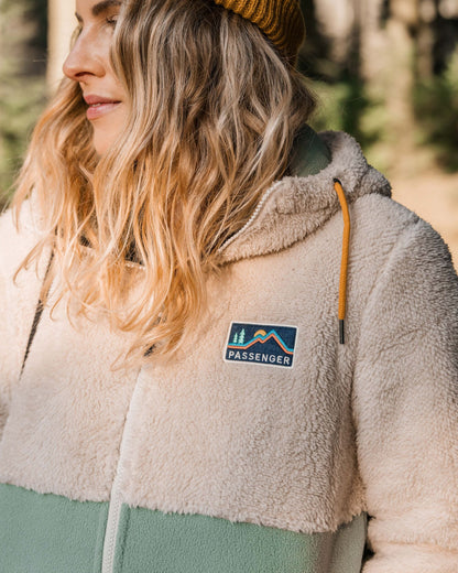 Nestling Polar-Lined Sherpa Fleece - Vintage White - Lifestyle