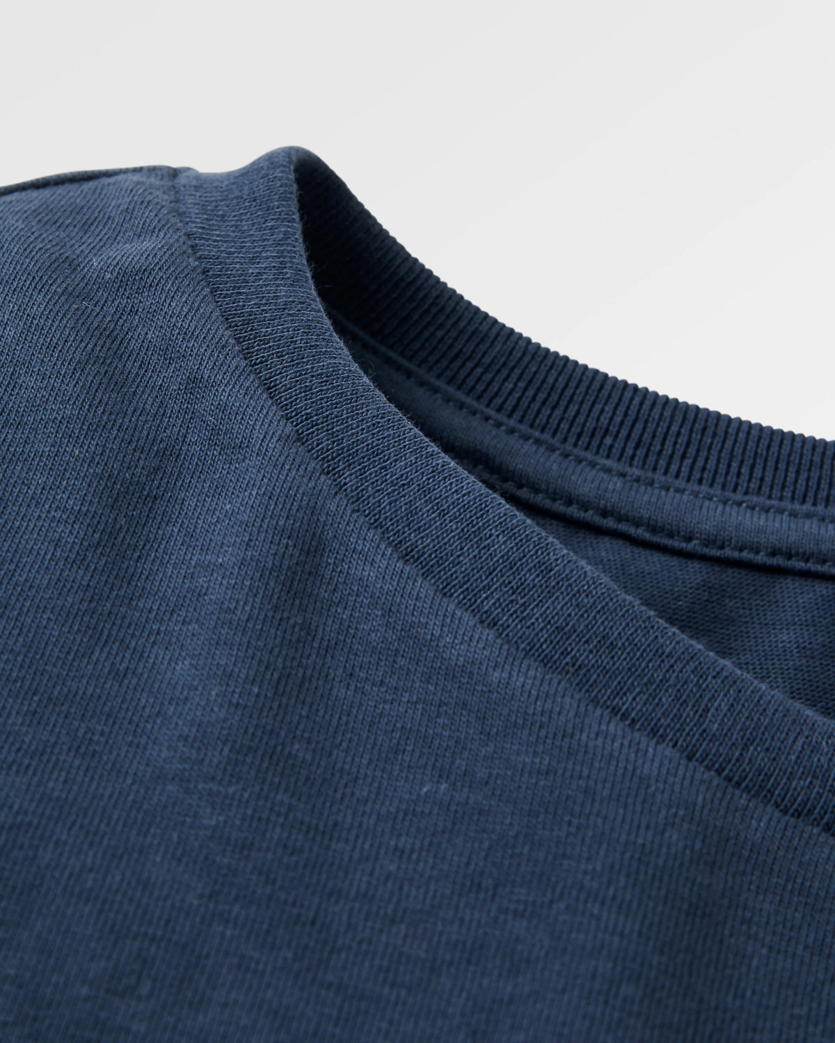 Patch LS T-Shirt - Rich Navy - Flatlay