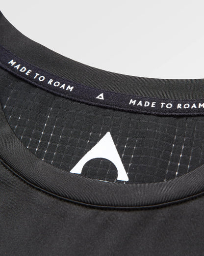 Aurora Active T-Shirt - Black - Flatlay
