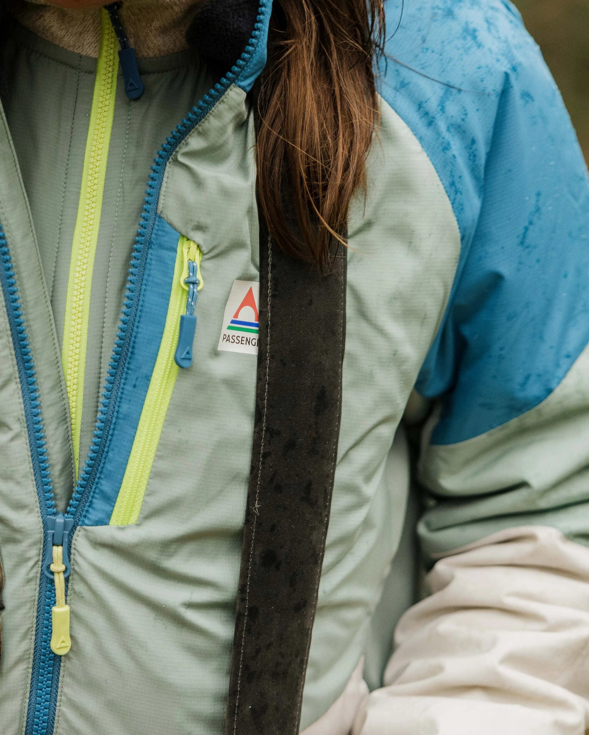 Shasta Lightweight Thermore® Insulated Jacket - Pistachio/Blue Steel - Lifestyle