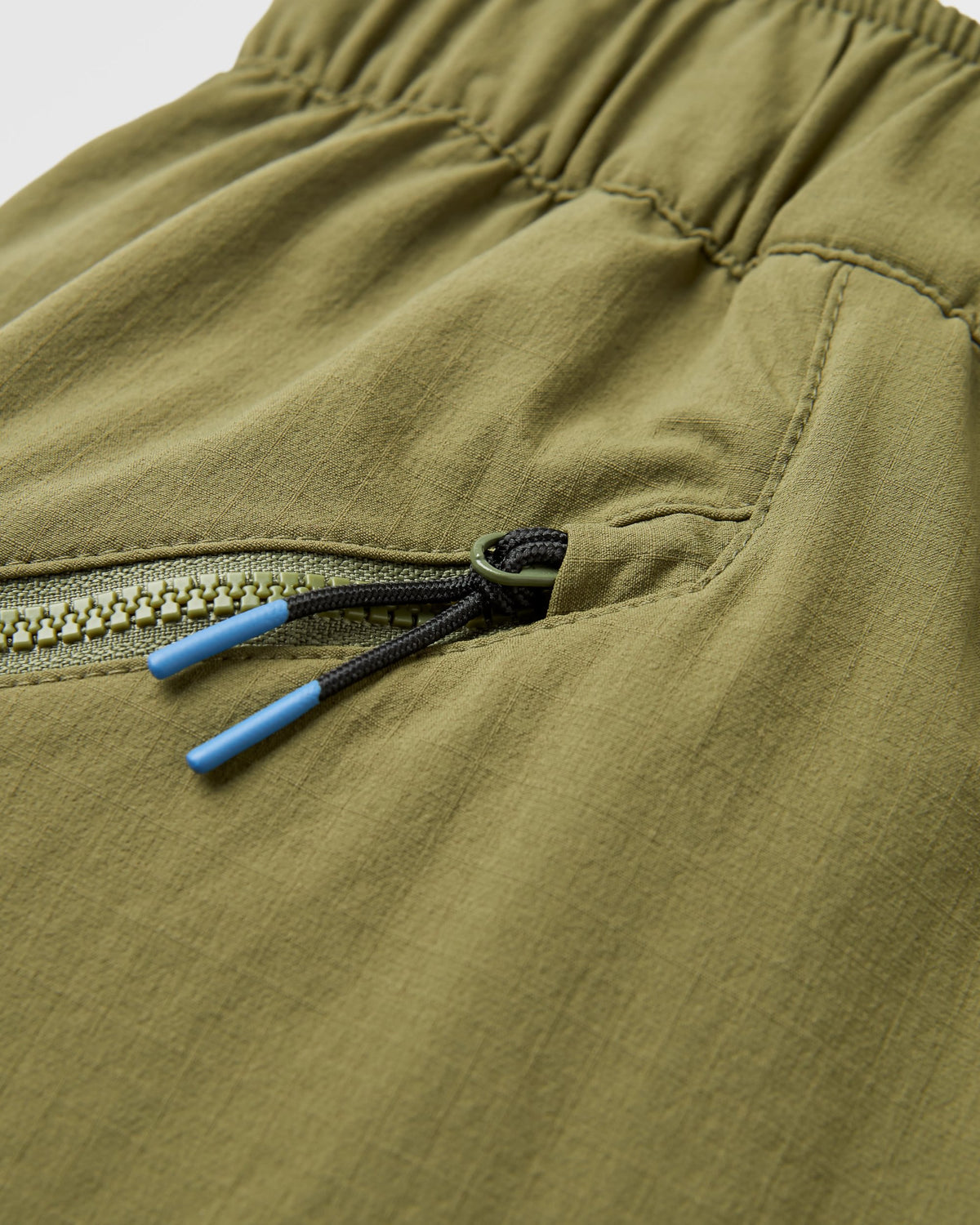 Stride Trail Short - Khaki - Flatlay