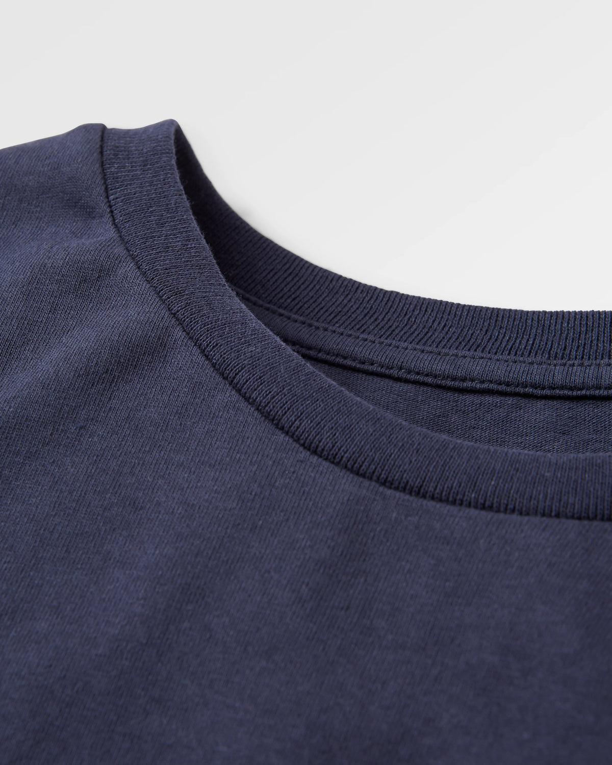 Made To Roam T-Shirt - Deep Navy - Flatlay