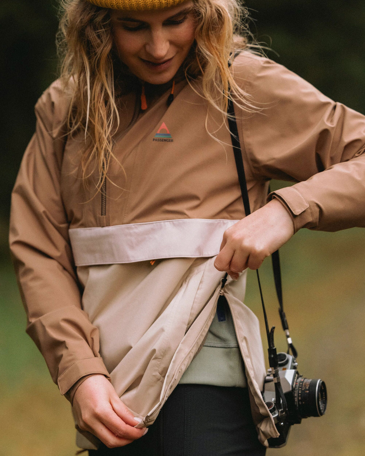 Skyline Waterproof Anorak - Caramel/Stone - Lifestyle