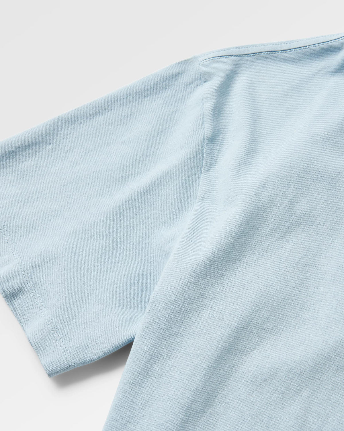 Distance Relaxed Fit T-Shirt - Blue Fog - Flatlay