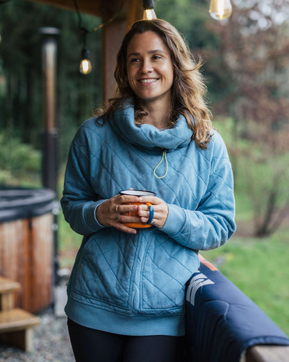 Clementine Quilted High Neck - Bluejay - Lifestyle