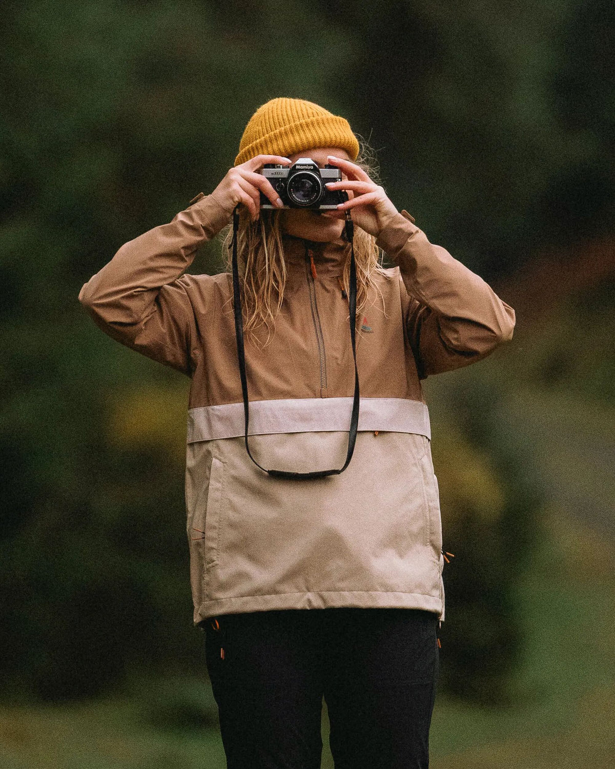 Skyline Waterproof Anorak - Caramel/Stone - Lifestyle