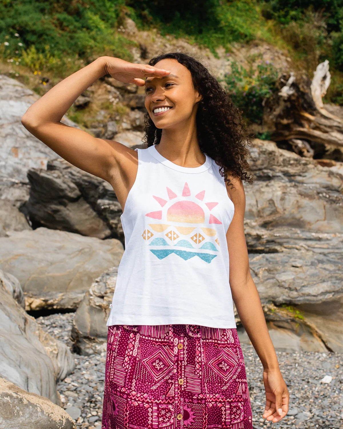 Sunray Vest - White - Lifestyle