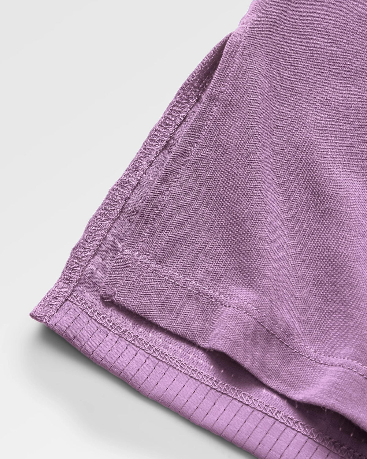 Lotus Active LS Top - Lilac - Flatlay
